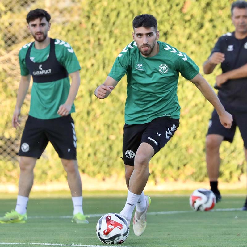 konyaspor-antrenman-001.jpg