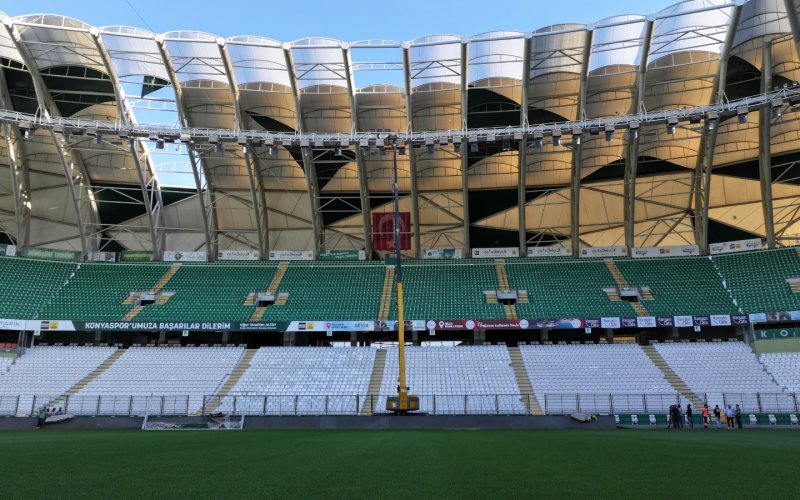 konya-buyuksehir-stadyumu.jpg