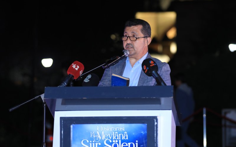 uluslararasi-14-mevlana-siir-soleni-005.jpg