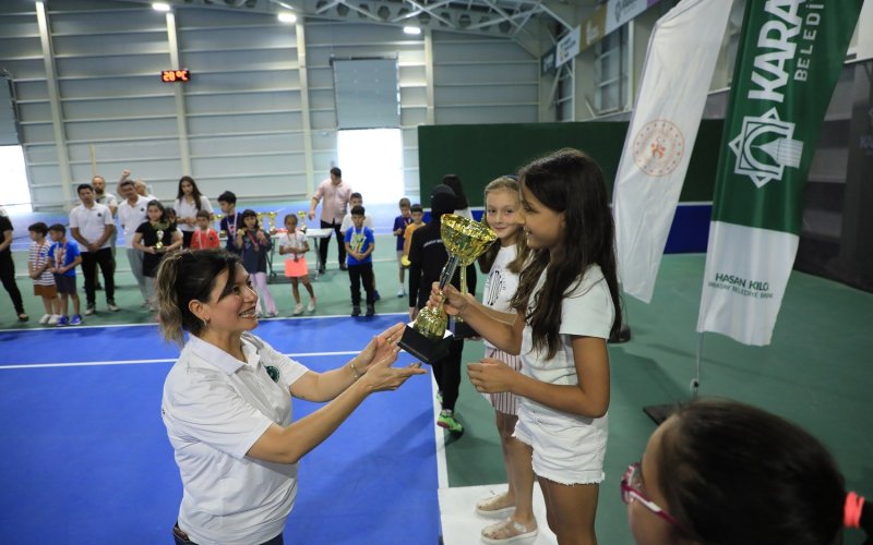 thumbnail-tenis-turnuvasi-8.jpg