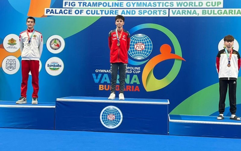 burak-demirci-001.jpg