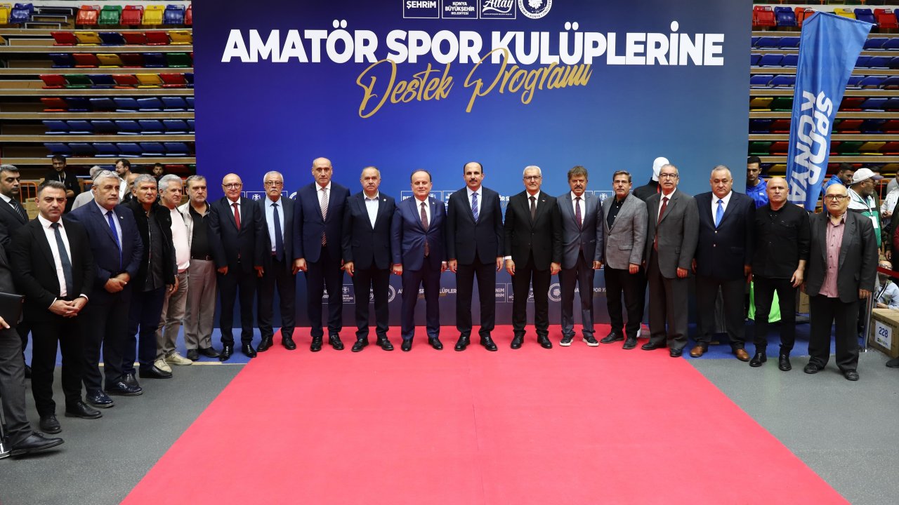 konyada-280-amator-spor-kulubune-malzeme-destegi-001.jpg