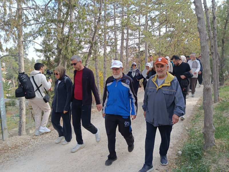envar-egitim-kurumlari-doga-yuruyusu.jpg