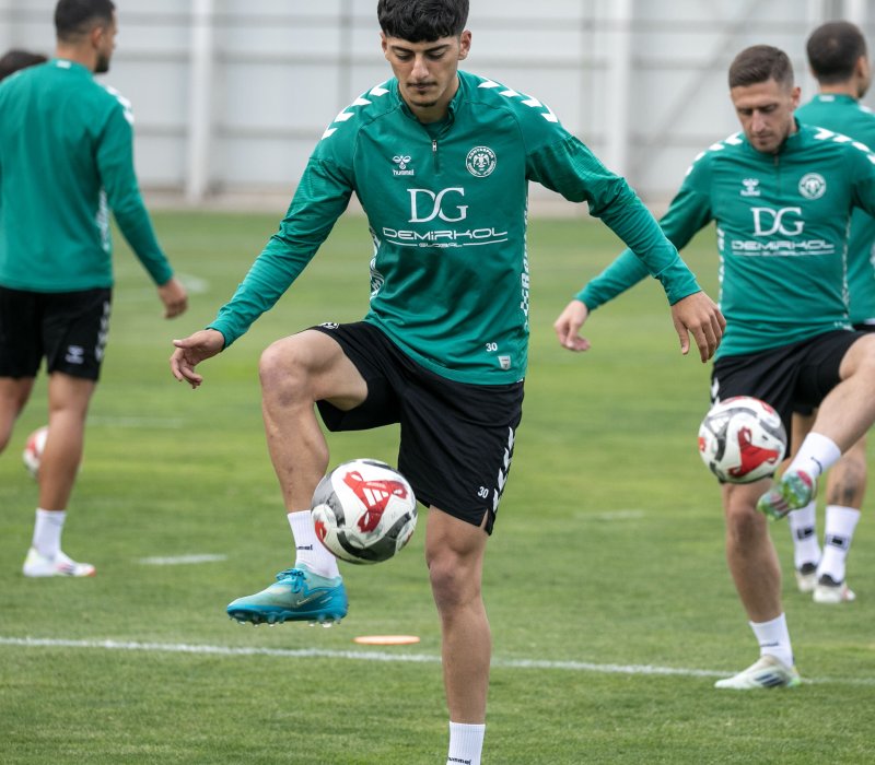 konyaspor-antrenman.jpg