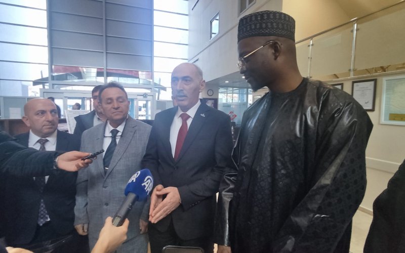 senegalin-konya-ile-isbirligi-artacak-buyukelci-diap-konyada-005.jpg