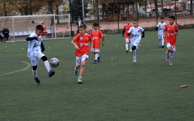karatay-futbol-turnuvasi.jpg