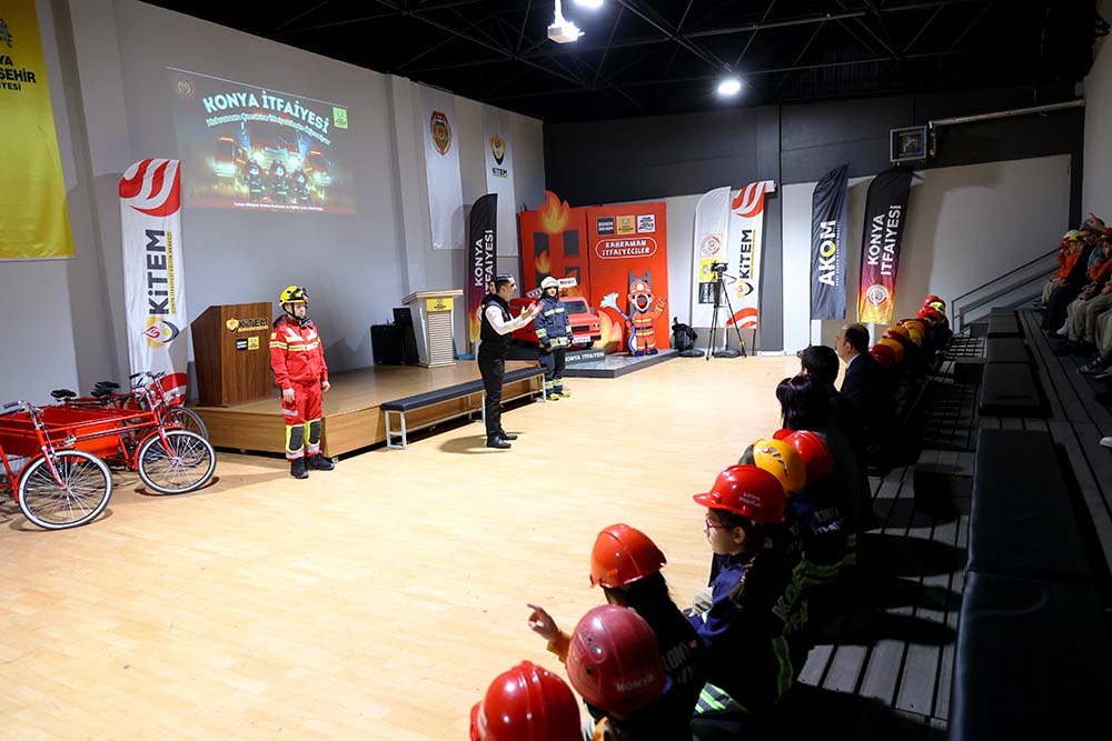 konya-buyuksehir-itfaiye-egitimi-001.jpg