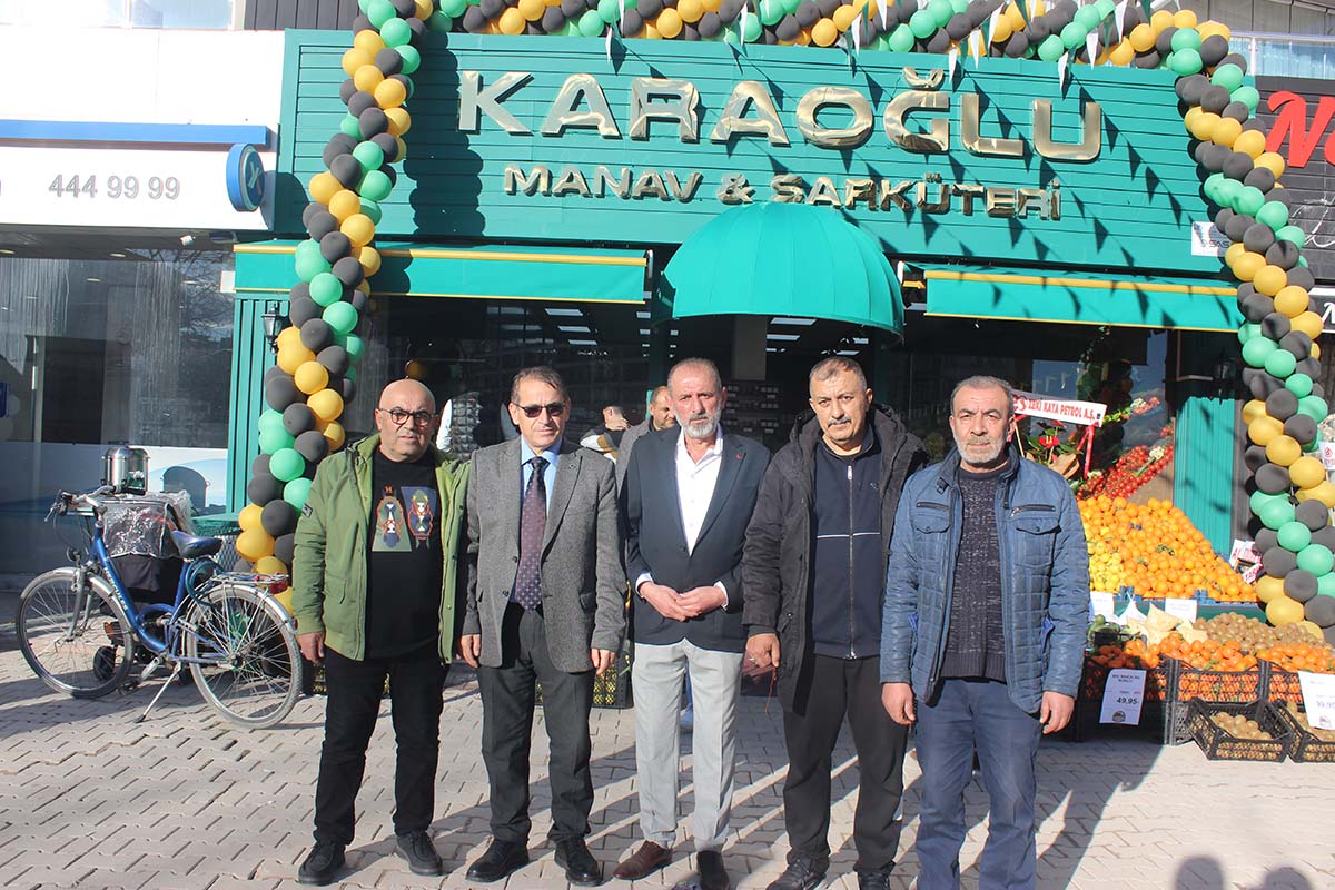 karaoglu-manav-ve-sarkuteri-magazasi-dualarla-acildi.jpg