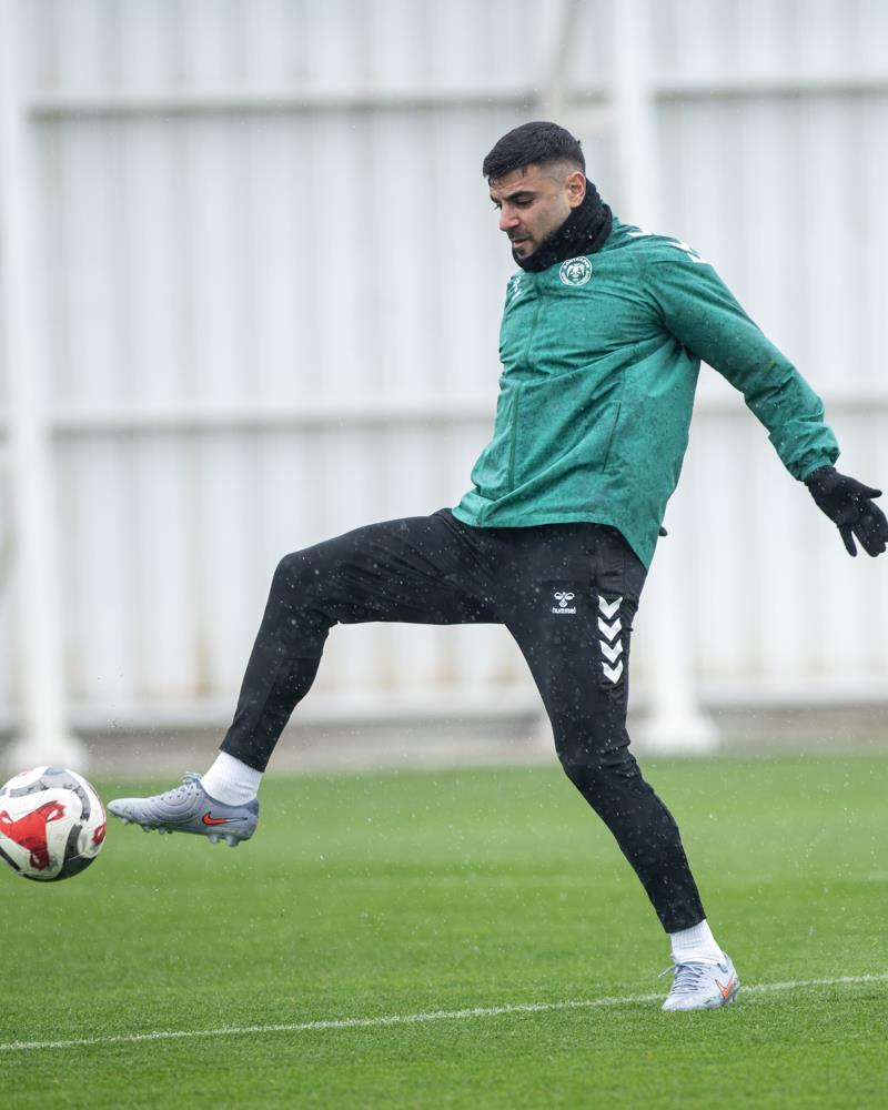 konyaspor-antrenman.jpg