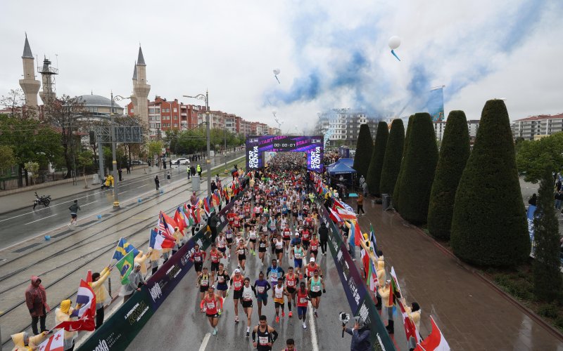 5-uluslararasi-konya-yari-maratonu-003.jpg