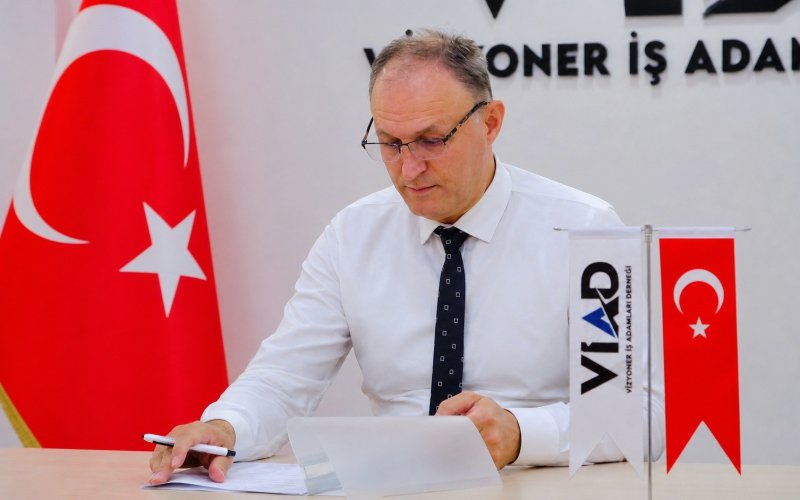 viad-001.jpg