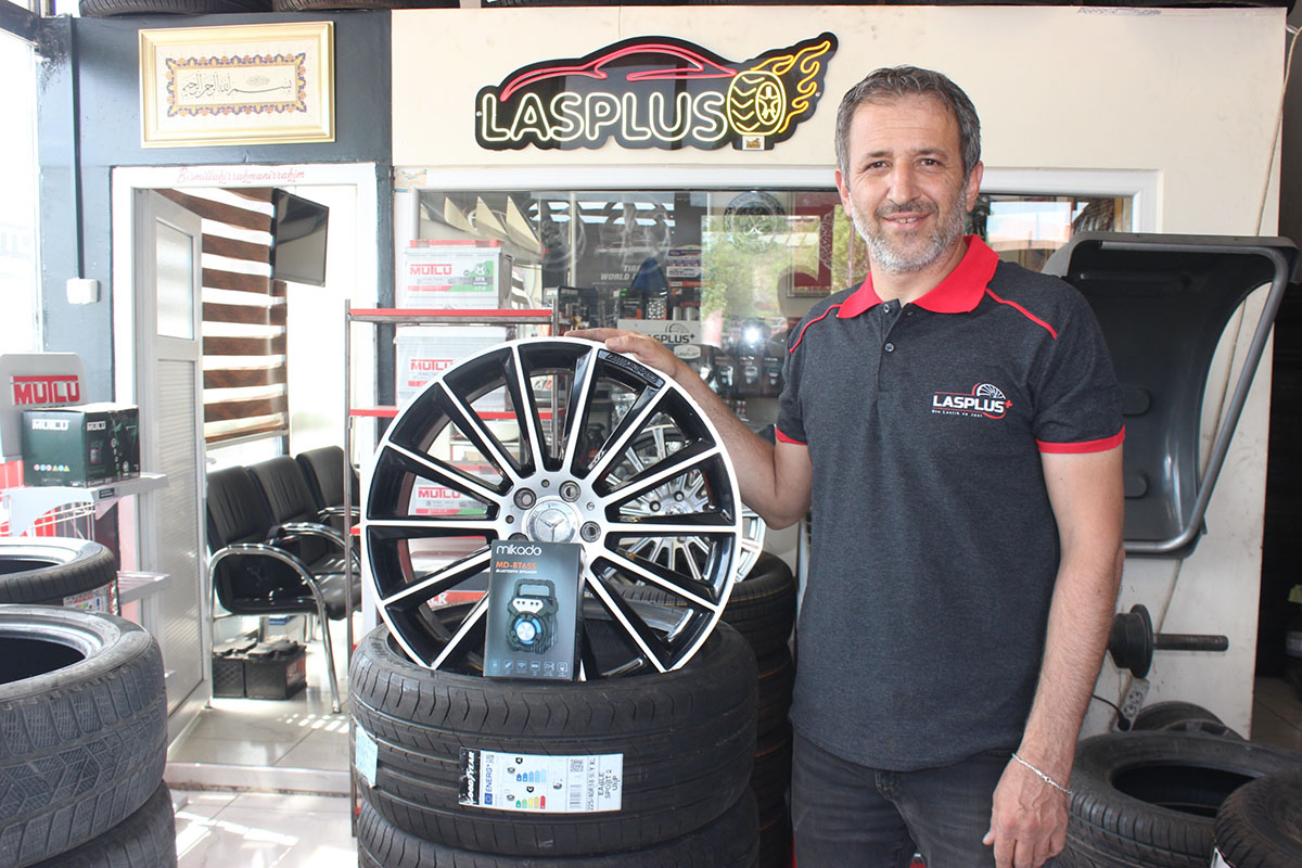 lasplus.jpg