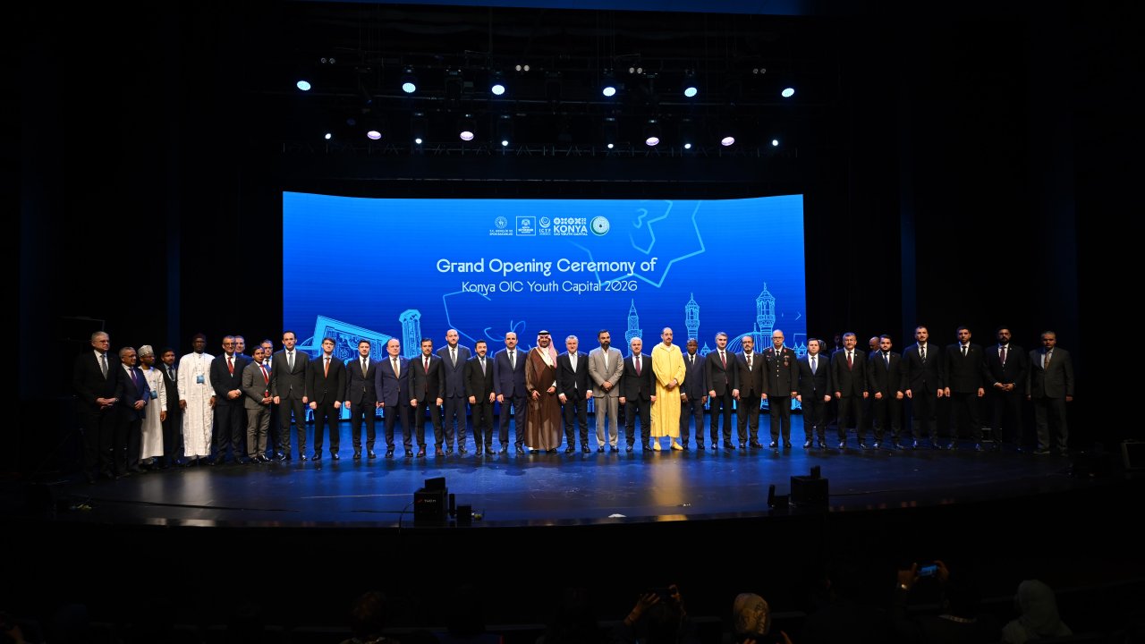 bakan-osman-askin-bak-konyada-konustu-konyamizin-buyuk-bir-gururla-tasiyacagina-inaniyorum-002.jpg