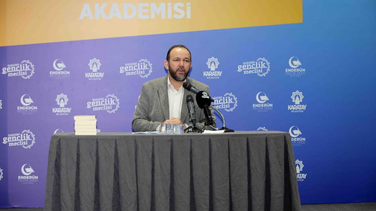 evlilik-ve-aile-gelisim-akademisidorduncu-oturumuyla-devam-etti-3-jpg-1500.jpg