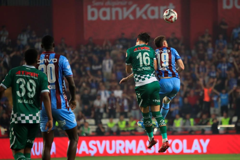 ziraat-turkiye-kupasinda-finalde-konyasporu-yenen-trabzonspor-sampiyon-oldu-003.jpg