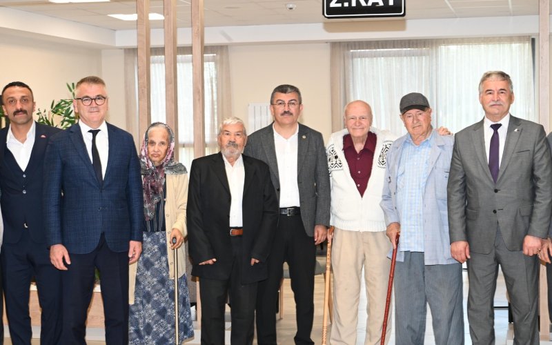ak-parti-konya-milletvekili-hasan-ekiciden-seydisehirde-yogun-bayram-mesaisi-001.jpg