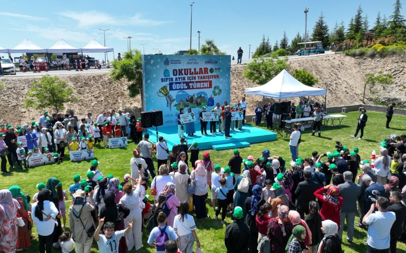 selcukluda-sifir-atik-bilinci-odullendirildi.jpg