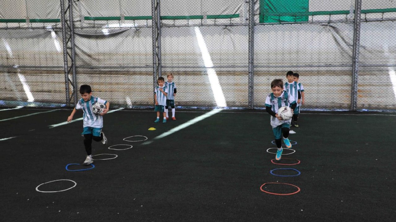 yaz-spor-okullarinda-kayitlar-basliyor-4-jpg-1500.jpg