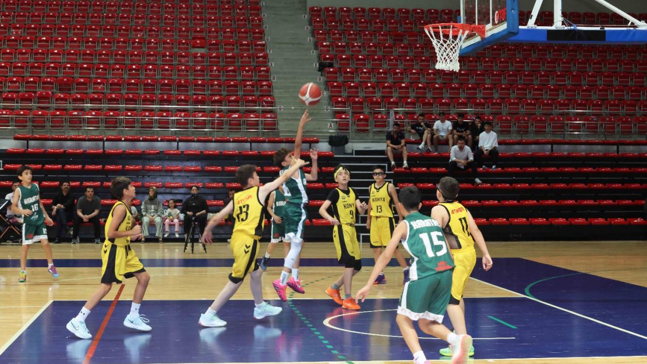 karatay-belediyespor-u12-basketbol-takimi-konya-sampiyon-oldu-3-jpg-1500.jpg