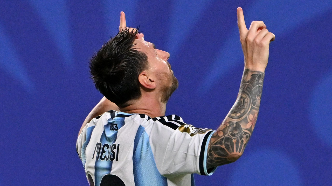 messi-dunya-kupasinda-tarih-yazdi.jpg