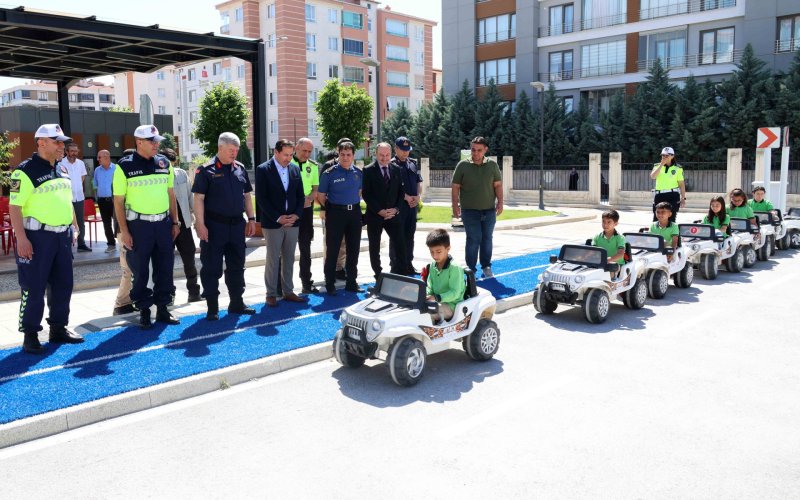 karatay-trafik-egitim-parkinda-egitimler-tamamlandi.jpg