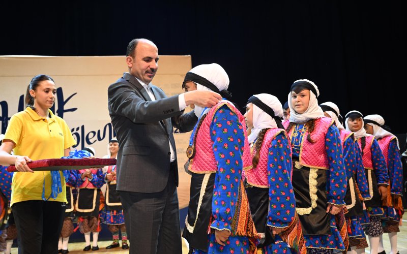 konya-halk-oyunlari-soleni-008.jpg