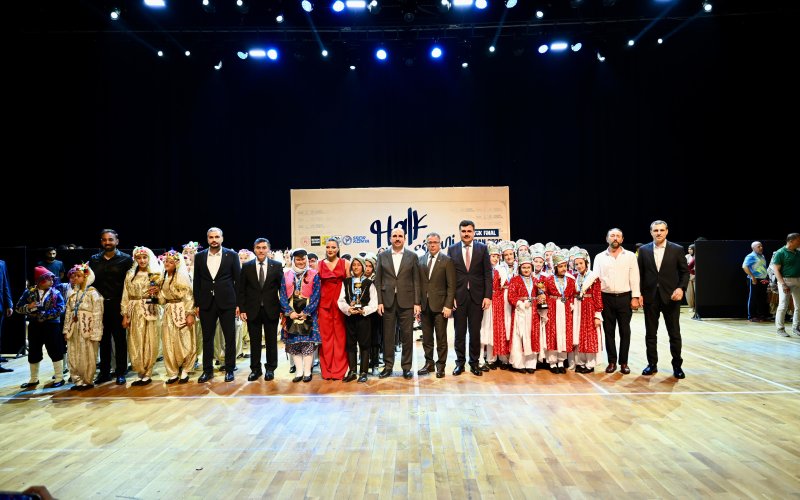 konya-halk-oyunlari-soleni-009.jpg