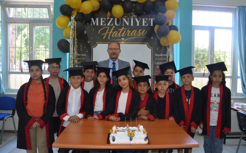 nesrin-ve-aysegul-kardesler-ilkokulu.jpg
