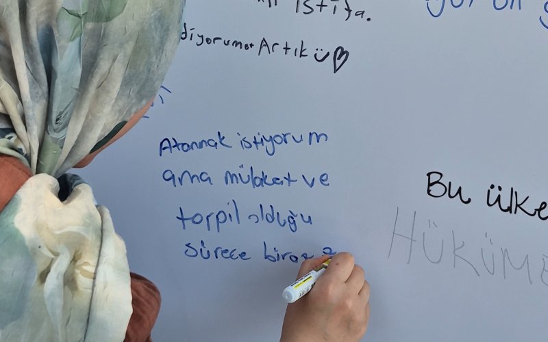 soz-genclikte-001.jpg