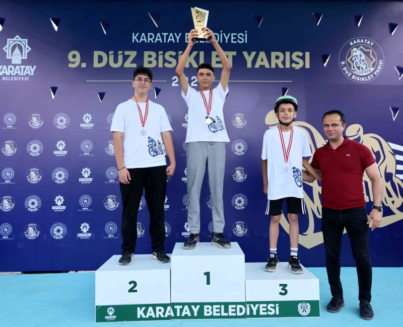 karatay-9-duz-bisiklet-yarisi-heyecana-sahne-oldu-010.jpg