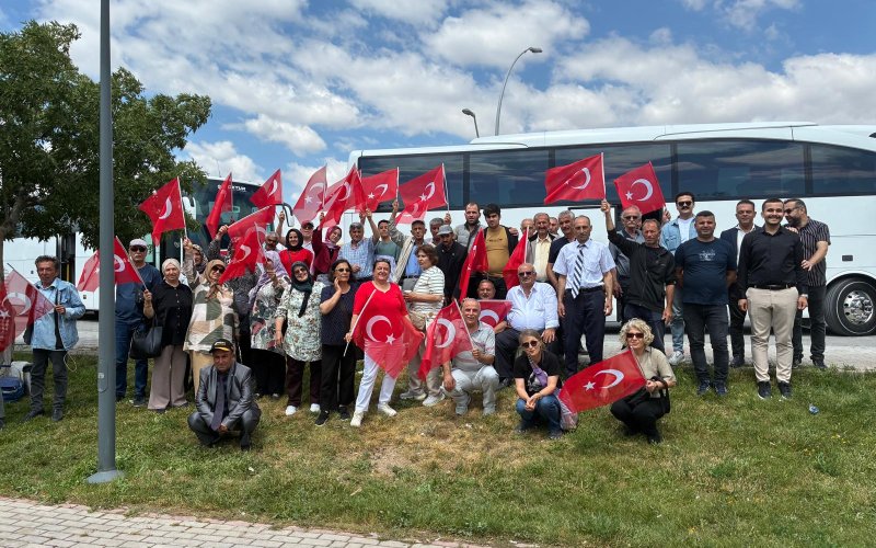 iyi-parti-miting-003.jpg