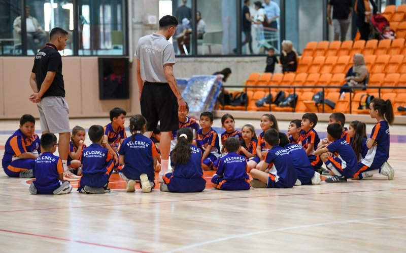 selcukluda-yaz-spor-okullari-basladi.jpg