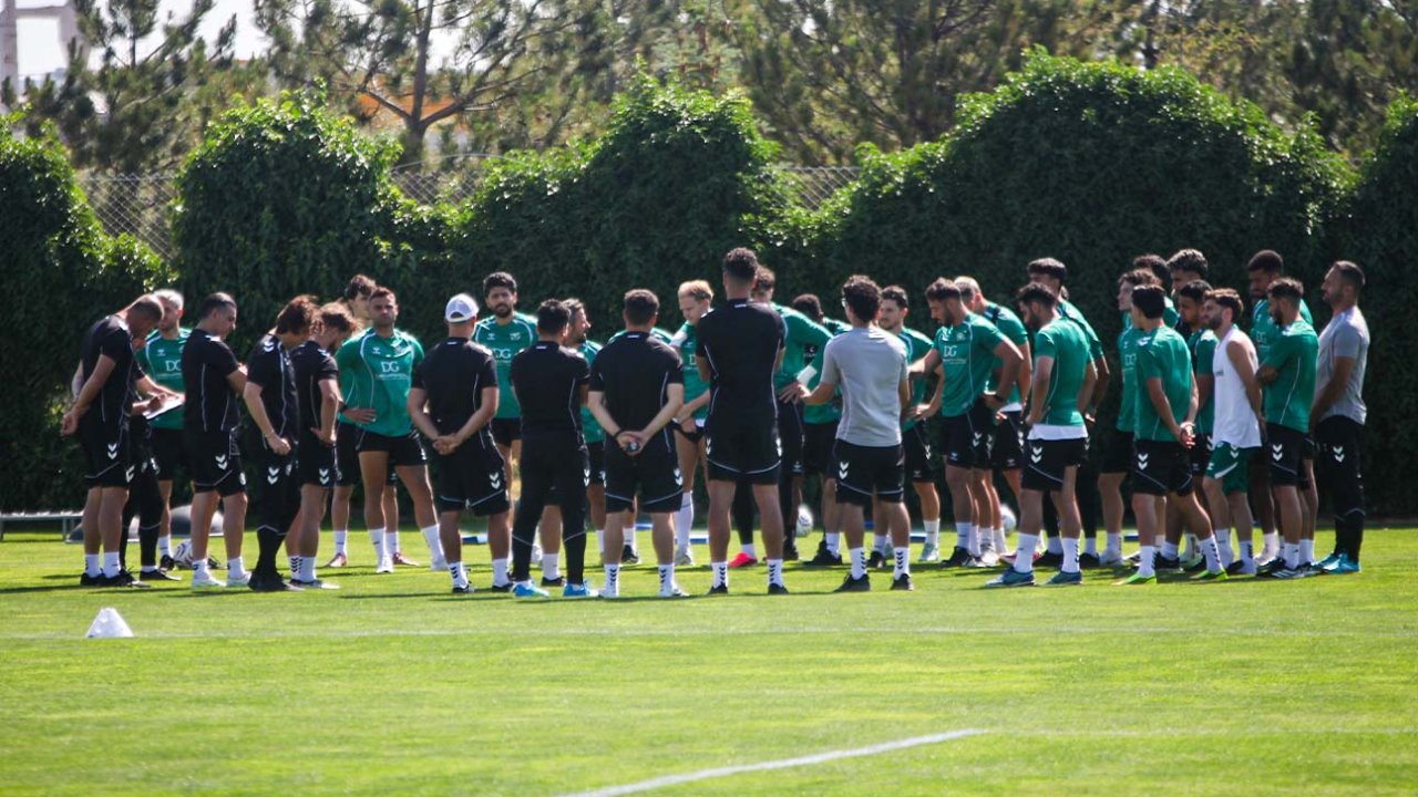 konyaspor-antrenman.jpg