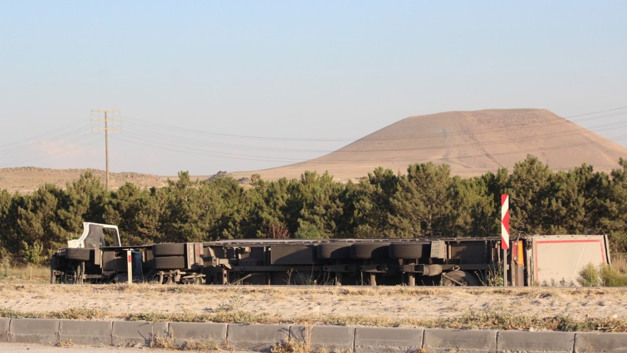 aw745270-01.jpg