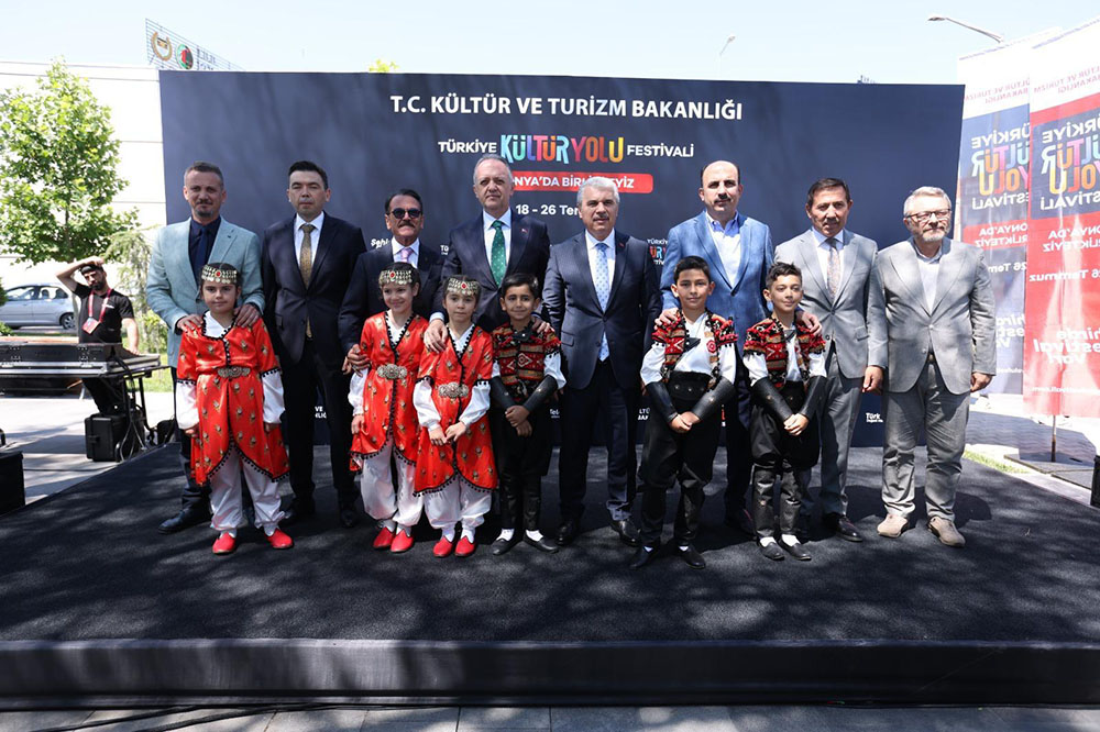 kultur-yolu-festivali-konyada-dolu-dolu-gececek.jpg