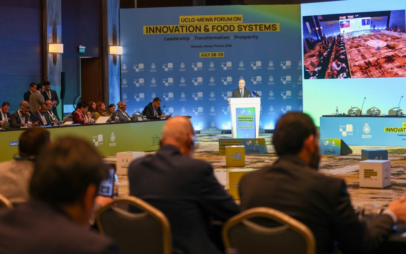 uclg-mewa-yenilikcilik-ve-gida-sistemleri-forumu-007.jpg
