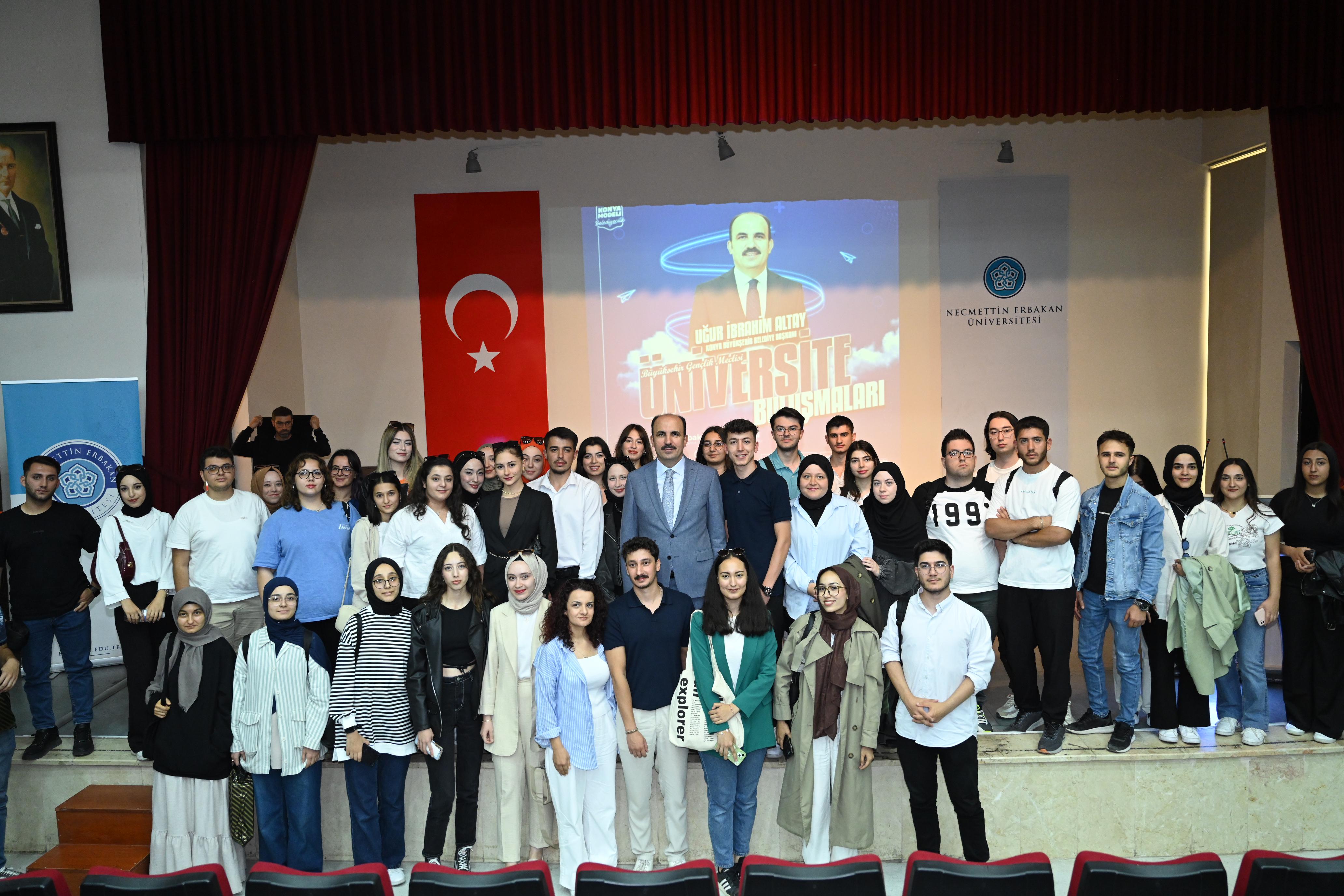 02-001.jpg