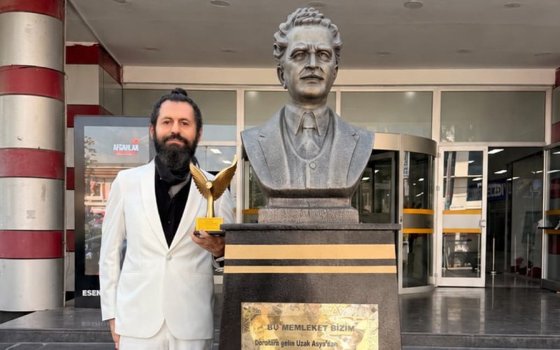 nazim-hikmet-ran.jpg