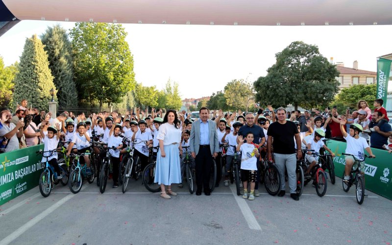 karatay-11-duz-bisiklet-yarislari-002.jpg