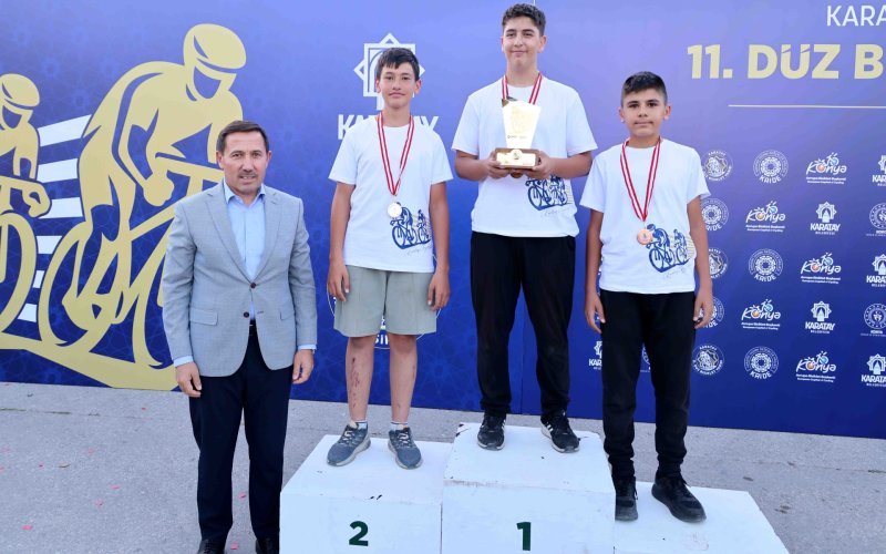 karatay-11-duz-bisiklet-yarislari-004.jpg