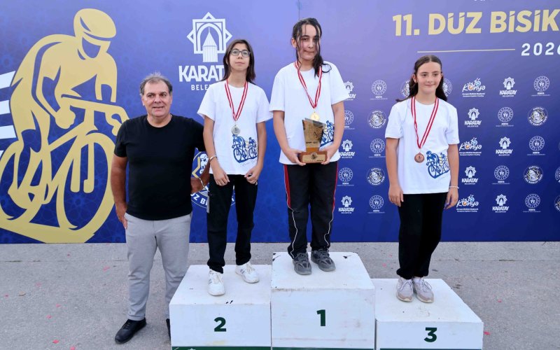 karatay-11-duz-bisiklet-yarislari-008.jpg