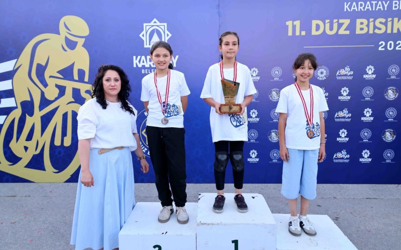 karatay-11-duz-bisiklet-yarislari-009.jpg