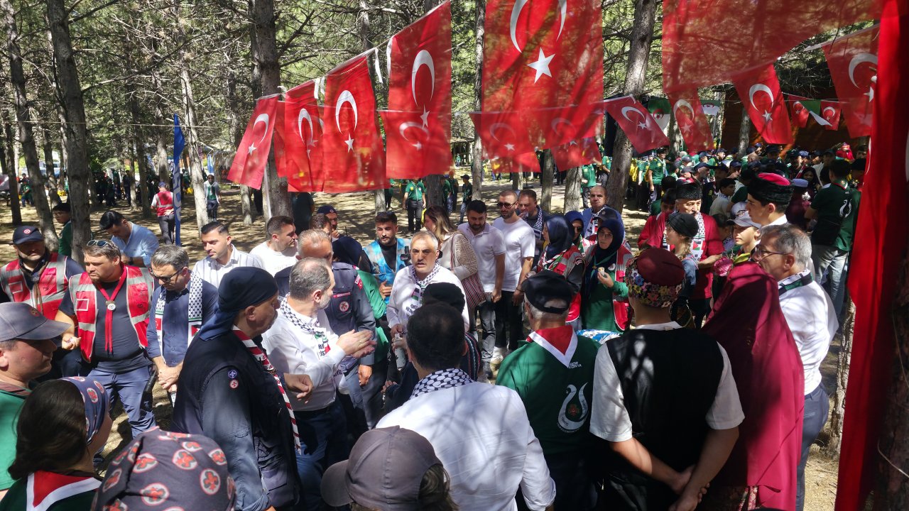 2gkdoltopu0gtha6cdk0f5l8aan9k4bbkude2its.jpg
