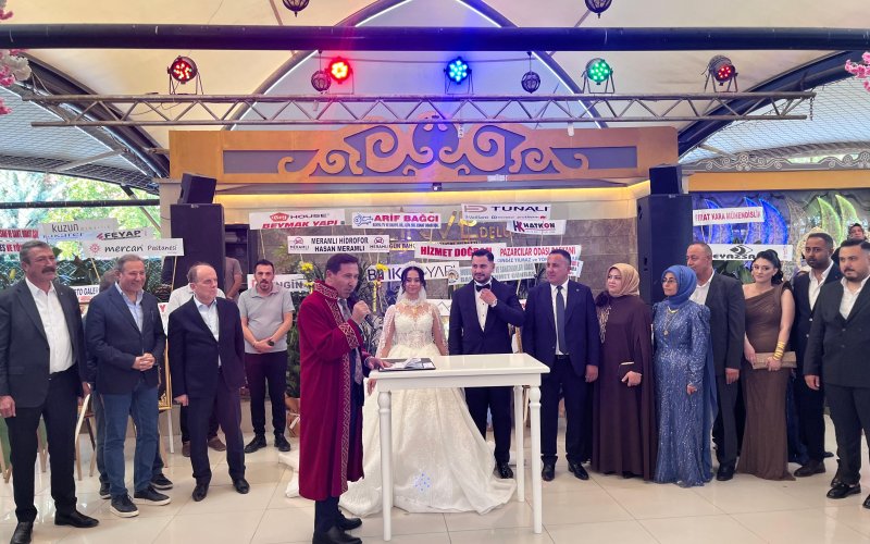 mehmet-unlugul-oglunu-evlendirdi-001.jpeg