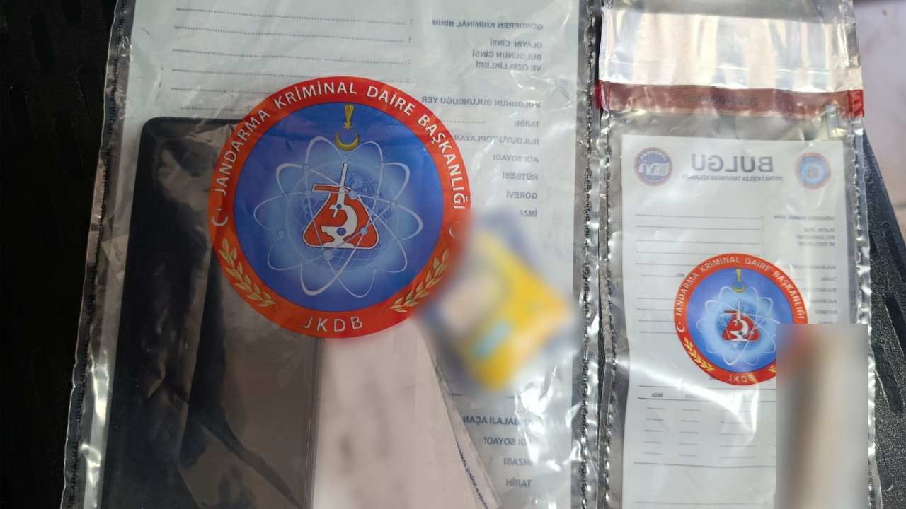 aw790760-04.jpg