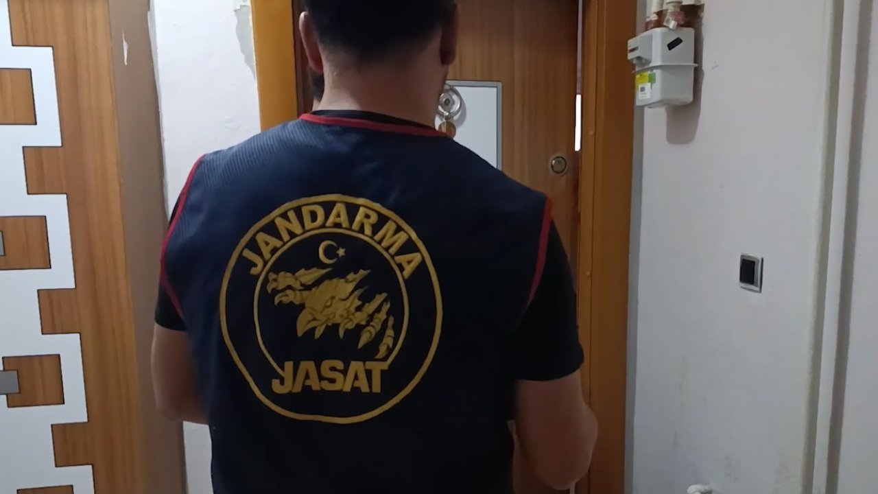 aw790760-05.jpg