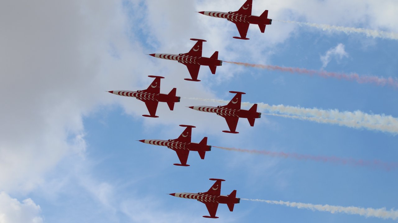 aw792234-15.jpg