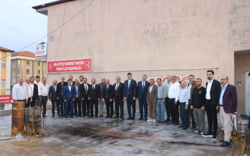 heybet-ve-erdemden-mhp-yunaka-ziyaret-001.jpg