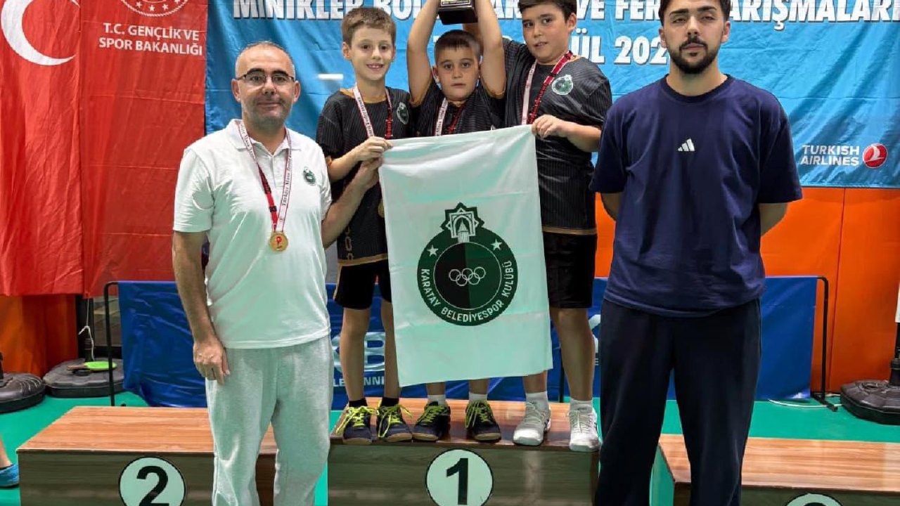 karatay-belediyespor-masa-tenisi-takimindan-muglada-gururlandiran-basari-3-jpg-1500.jpg