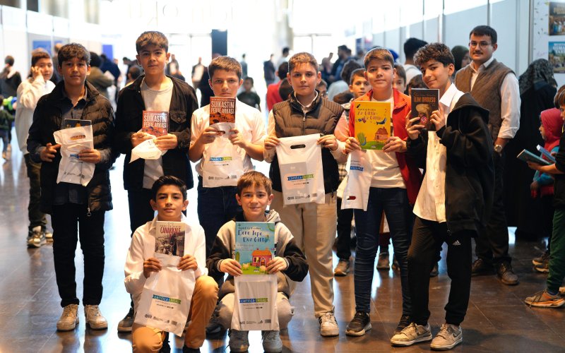 13-konya-kitap-gunleri-kapilarini-aciyor.jpg